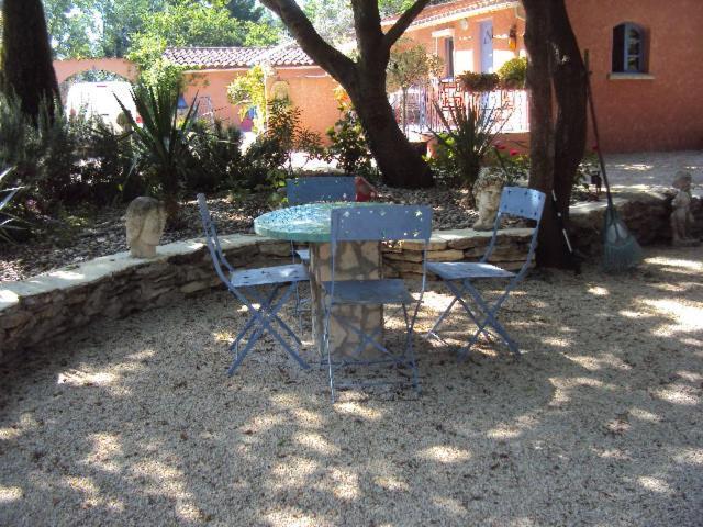 La Douloire Hotel Pernes-les-Fontaines Buitenkant foto